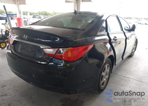 2013 Hyundai Sonata Gls z USA, uszkodzony, nr VIN 5NPEB4AC2DH743185
